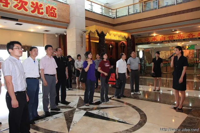 广东省经信委领导前来阳江十八子集团参观指导工作