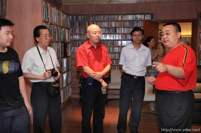 李积回先生党校校友亲临世界发烧音响博物馆