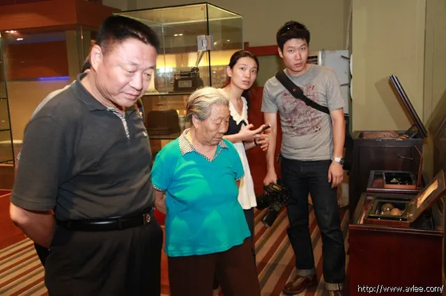阳江军分区卢参谋长等领导莅临阳江十八子集团有限公司考察