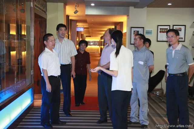 省委组织部杨副部长莅临阳江十八子集团有限公司考察调研